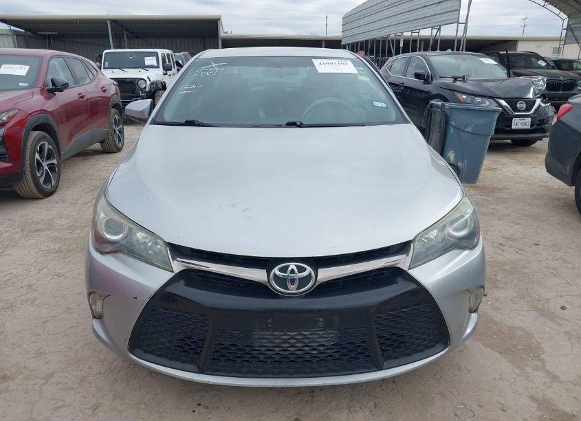 Photo 12 of 2015 Toyota Camry SE (VIN 4T1BF1FK4FU906705)