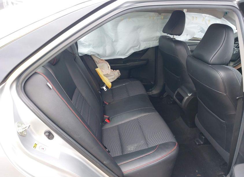 Photo 8 of 2015 Toyota Camry SE (VIN 4T1BF1FK4FU906705)