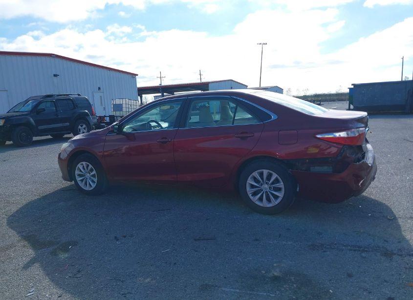 Photo 14 of 2015 Toyota Camry LE (VIN 4T1BF1FK4FU915839)