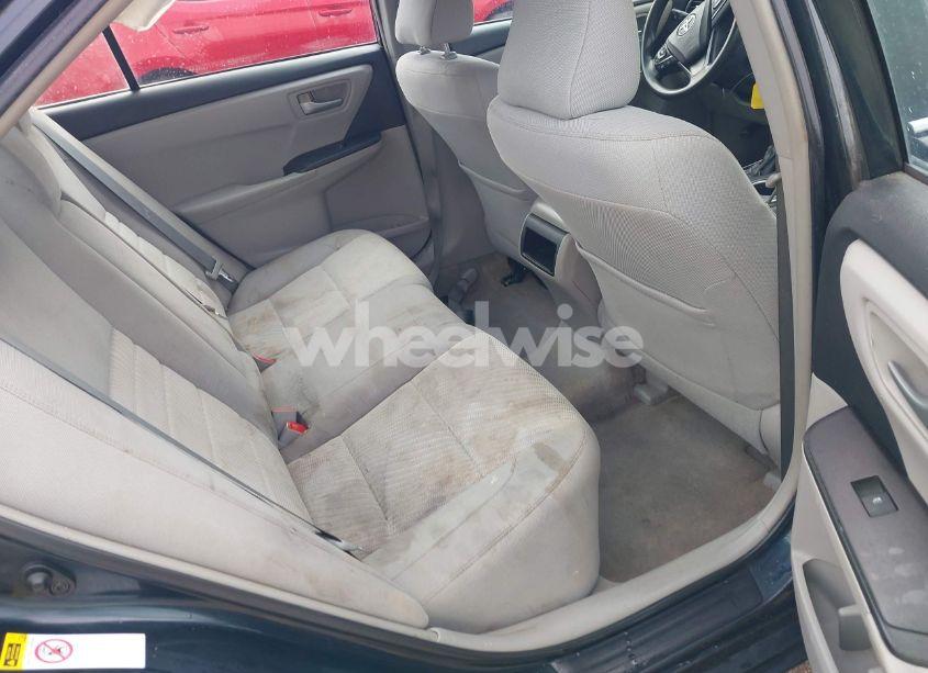 Photo 8 of 2015 Toyota Camry LE (VIN 4T1BF1FK4FU929482)