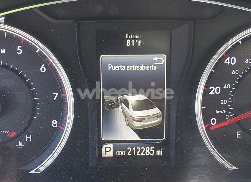 Photo 15 of 2015 Toyota Camry SE (VIN 4T1BF1FK4FU957928)