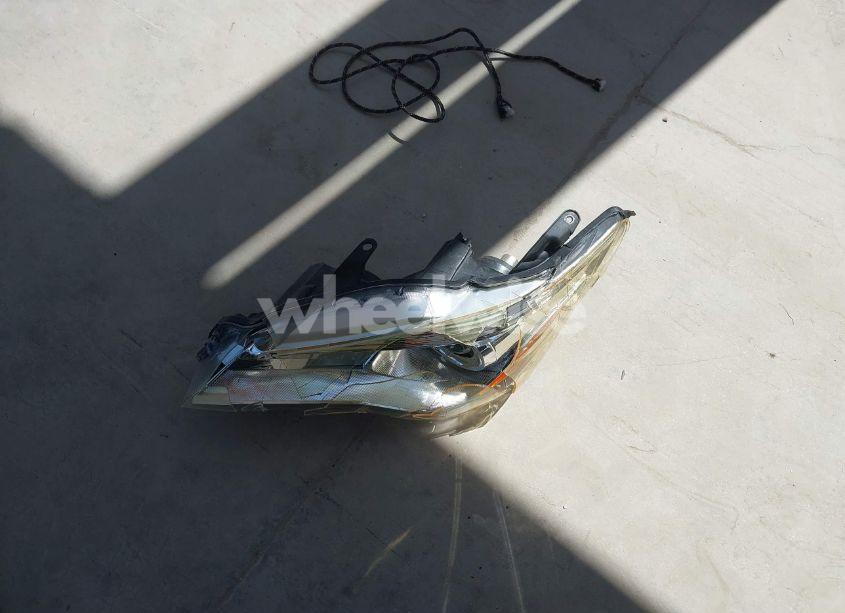 Photo 12 of 2015 Toyota Camry SE (VIN 4T1BF1FK4FU977614)