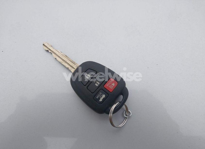 Photo 11 of 2015 Toyota Camry SE (VIN 4T1BF1FK4FU987107)