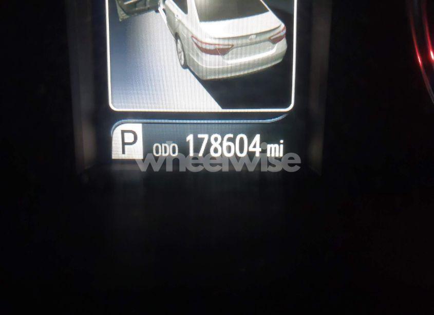 Photo 16 of 2015 Toyota Camry SE (VIN 4T1BF1FK4FU987107)