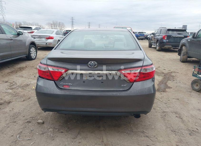 Photo 17 of 2015 Toyota Camry SE (VIN 4T1BF1FK4FU987107)