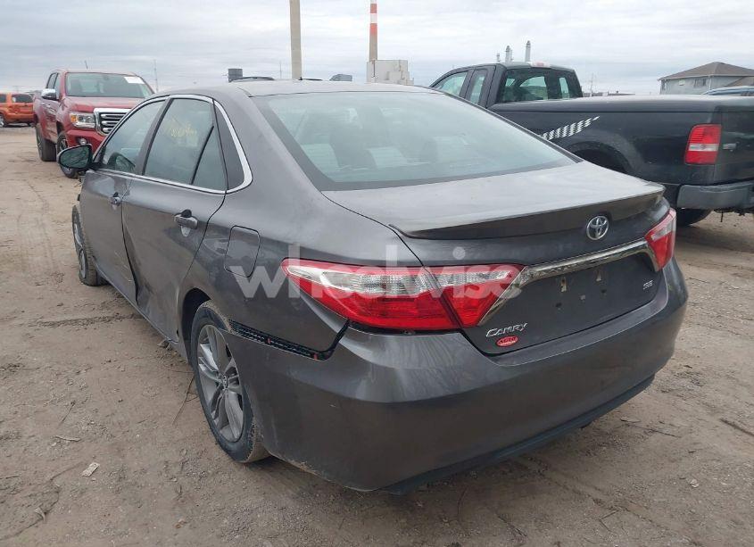 Photo 3 of 2015 Toyota Camry SE (VIN 4T1BF1FK4FU987107)