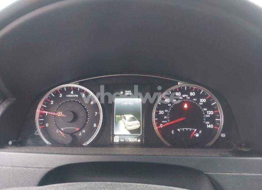 Photo 7 of 2015 Toyota Camry SE (VIN 4T1BF1FK4FU987107)