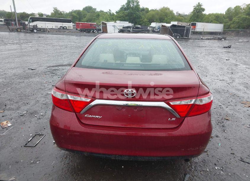 Photo 16 of 2015 Toyota Camry LE (VIN 4T1BF1FK4FU987429)