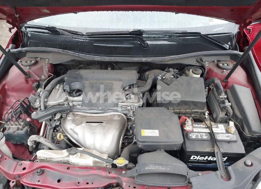 Photo 10 of 2015 Toyota Camry LE (VIN 4T1BF1FK4FU996745)