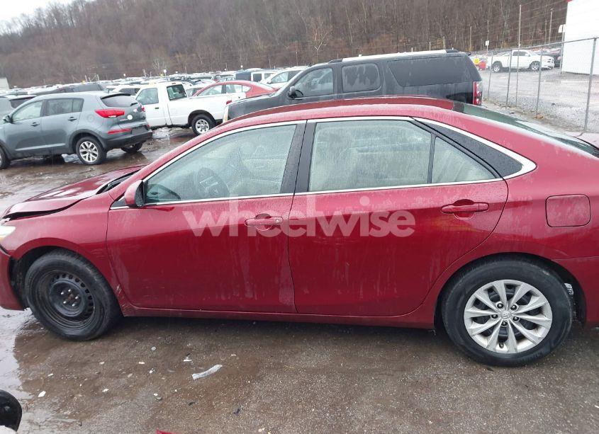 Photo 14 of 2015 Toyota Camry LE (VIN 4T1BF1FK4FU996745)