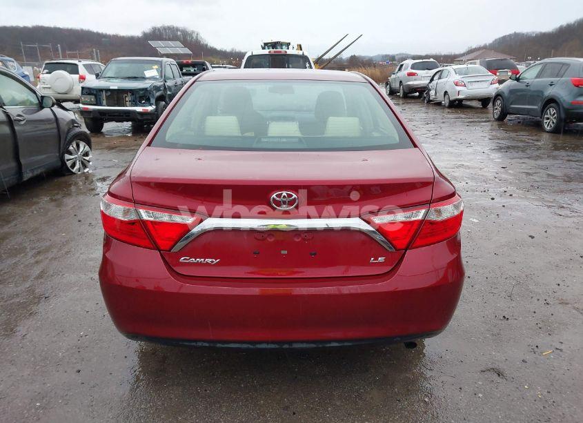 Photo 16 of 2015 Toyota Camry LE (VIN 4T1BF1FK4FU996745)