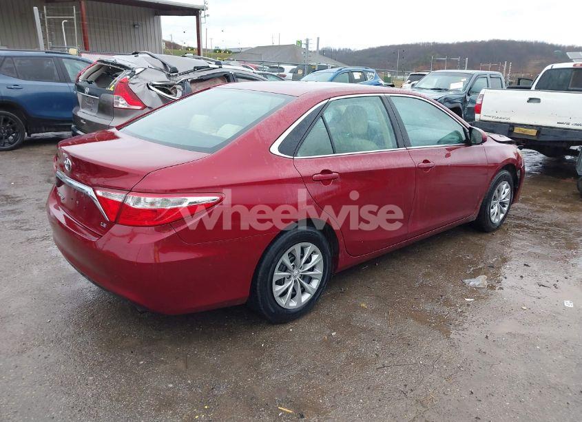 Photo 4 of 2015 Toyota Camry LE (VIN 4T1BF1FK4FU996745)
