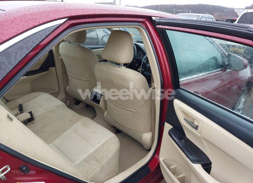 Photo 8 of 2015 Toyota Camry LE (VIN 4T1BF1FK4FU996745)