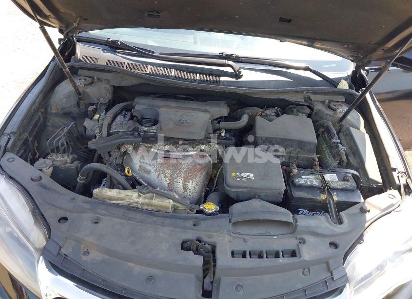 Photo 10 of 2016 Toyota Camry SE (VIN 4T1BF1FK4GU119724)