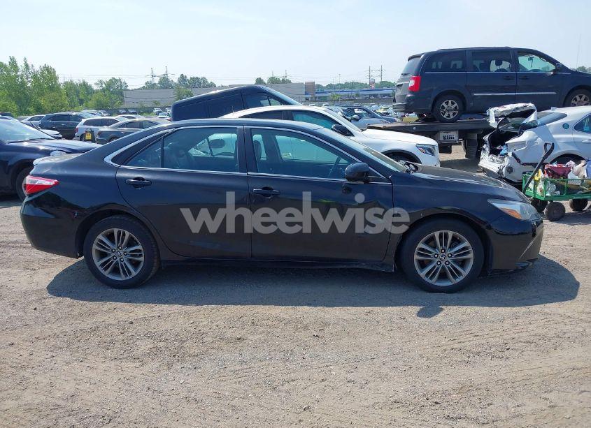 Photo 13 of 2016 Toyota Camry SE (VIN 4T1BF1FK4GU119724)