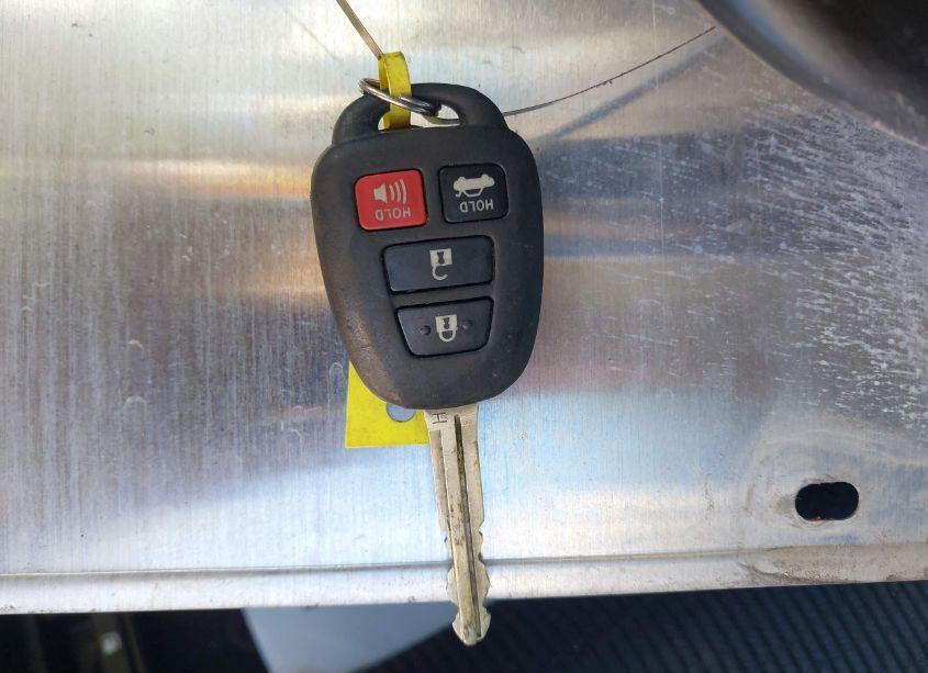 Photo 11 of 2016 Toyota Camry SE (VIN 4T1BF1FK4GU129556)