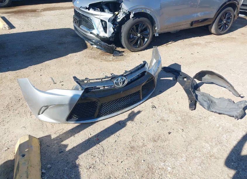 Photo 12 of 2016 Toyota Camry SE (VIN 4T1BF1FK4GU129556)