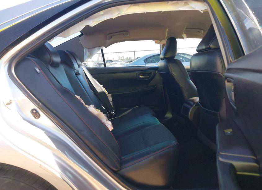 Photo 8 of 2016 Toyota Camry SE (VIN 4T1BF1FK4GU129556)