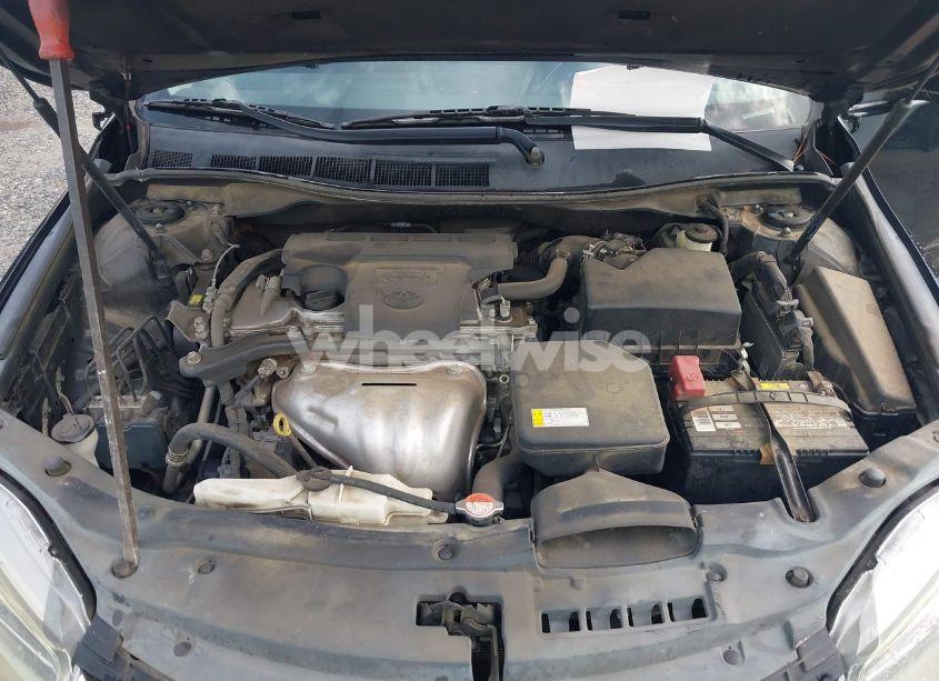 Photo 10 of 2016 Toyota Camry SE (VIN 4T1BF1FK4GU131355)