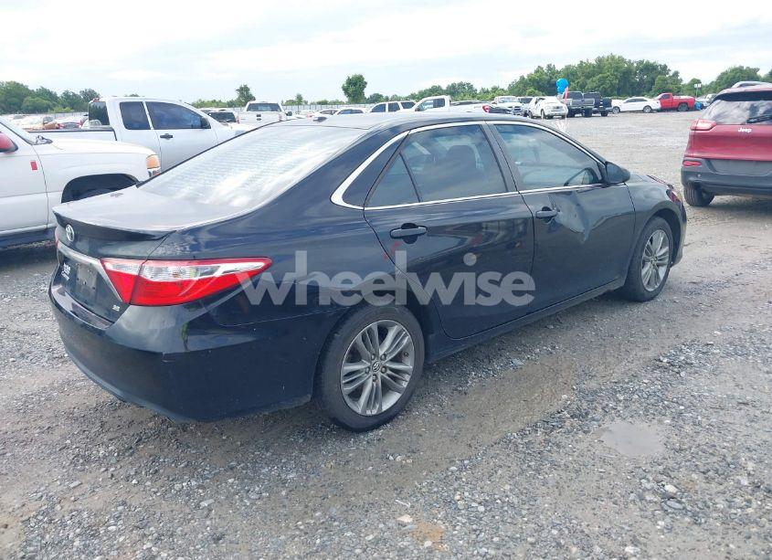 Photo 4 of 2016 Toyota Camry SE (VIN 4T1BF1FK4GU131355)