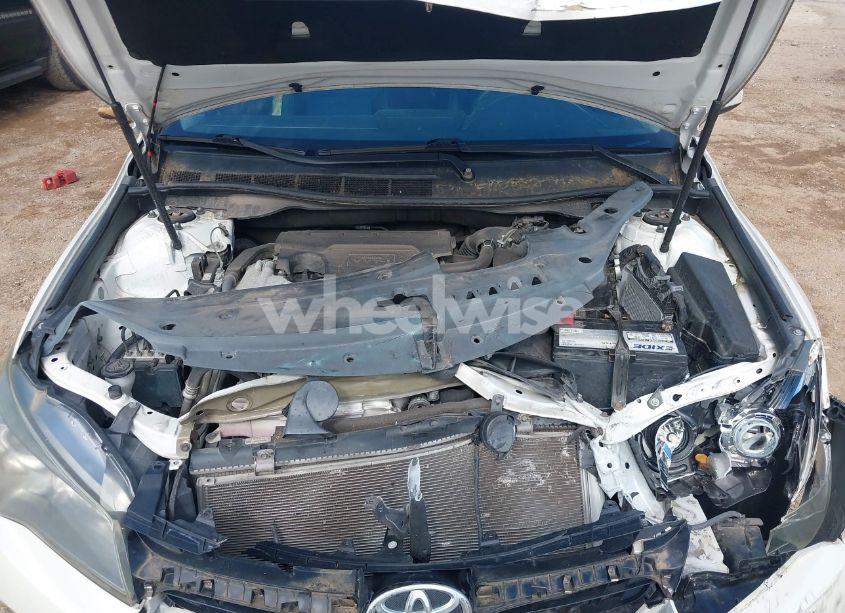 Photo 10 of 2016 Toyota Camry SE (VIN 4T1BF1FK4GU142629)