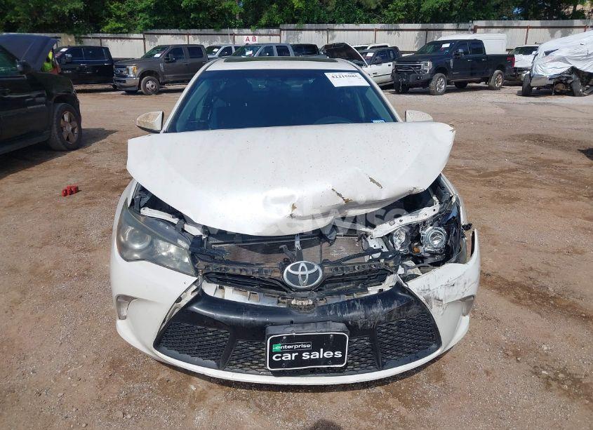 Photo 12 of 2016 Toyota Camry SE (VIN 4T1BF1FK4GU142629)