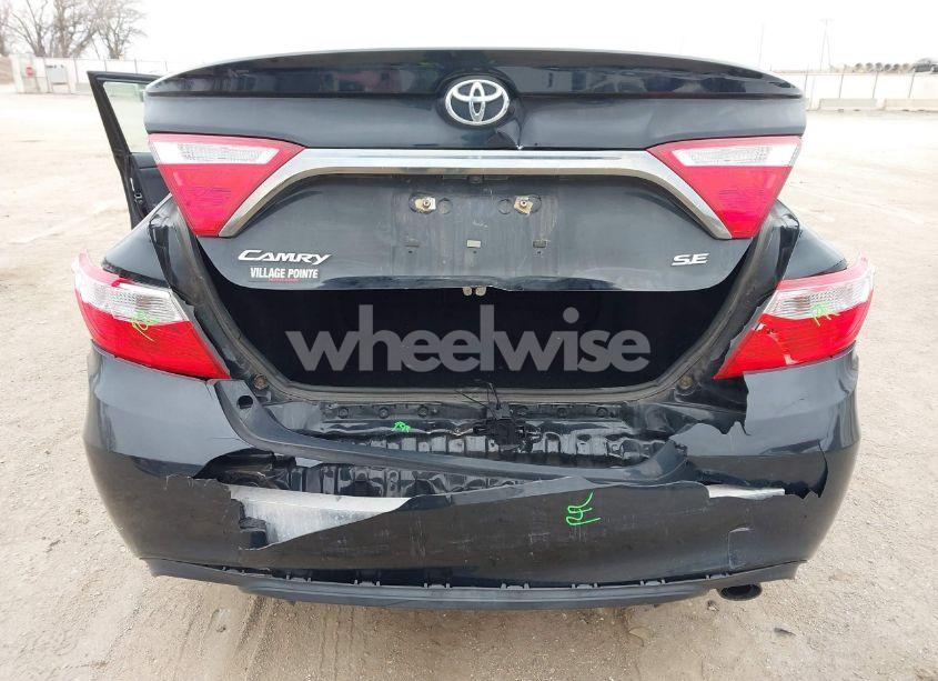 Photo 6 of 2016 Toyota Camry SE (VIN 4T1BF1FK4GU168311)
