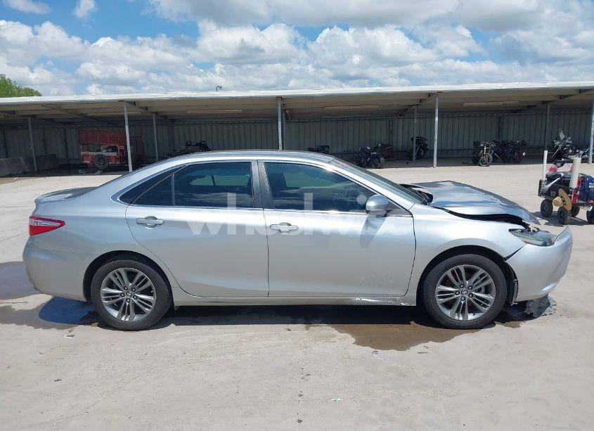 Photo 13 of 2016 Toyota Camry SE (VIN 4T1BF1FK4GU168583)