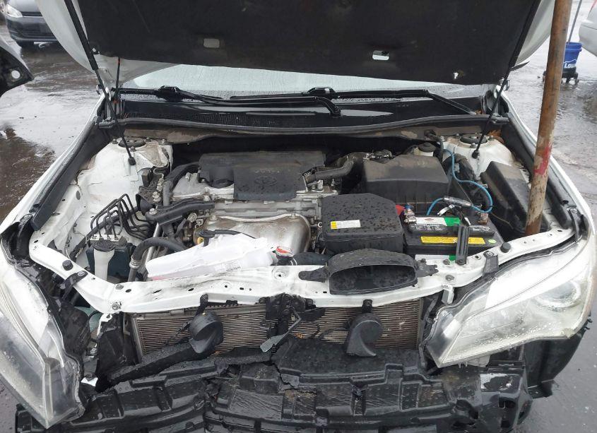 Photo 10 of 2016 Toyota Camry SE (VIN 4T1BF1FK4GU174903)