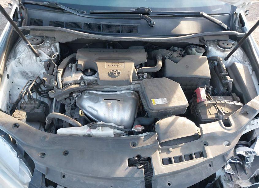 Photo 10 of 2016 Toyota Camry SE (VIN 4T1BF1FK4GU176585)