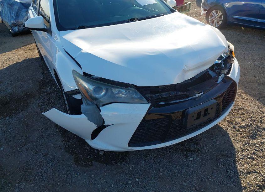 Photo 6 of 2016 Toyota Camry SE (VIN 4T1BF1FK4GU176585)