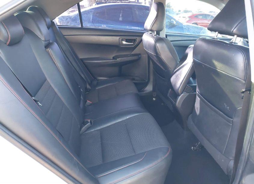 Photo 8 of 2016 Toyota Camry SE (VIN 4T1BF1FK4GU176585)