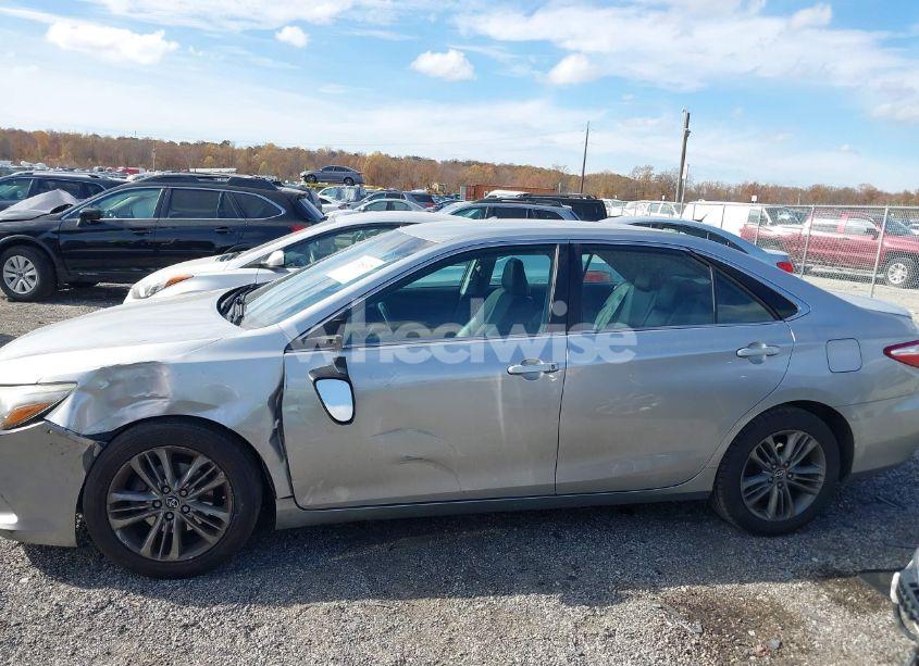 Photo 14 of 2016 Toyota Camry SE (VIN 4T1BF1FK4GU180068)