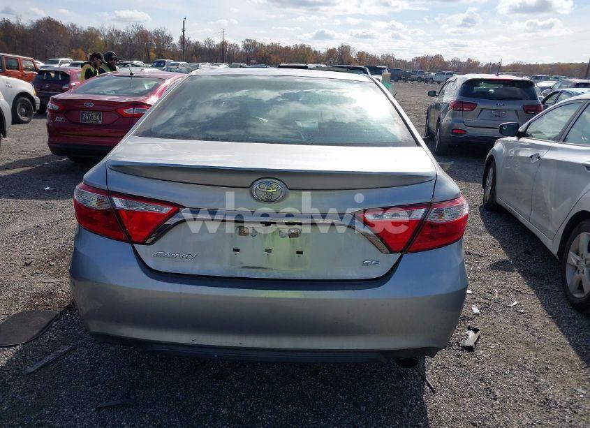 Photo 16 of 2016 Toyota Camry SE (VIN 4T1BF1FK4GU180068)