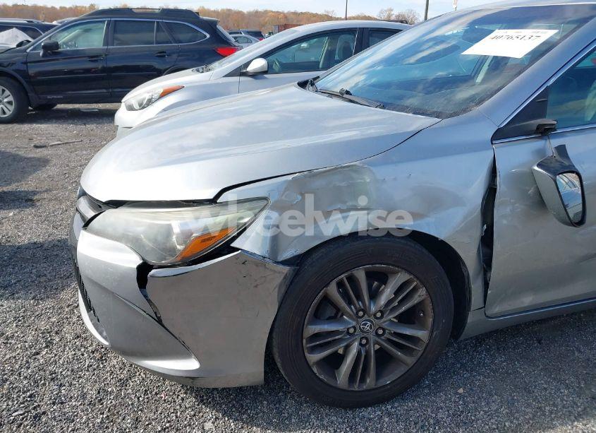 Photo 6 of 2016 Toyota Camry SE (VIN 4T1BF1FK4GU180068)