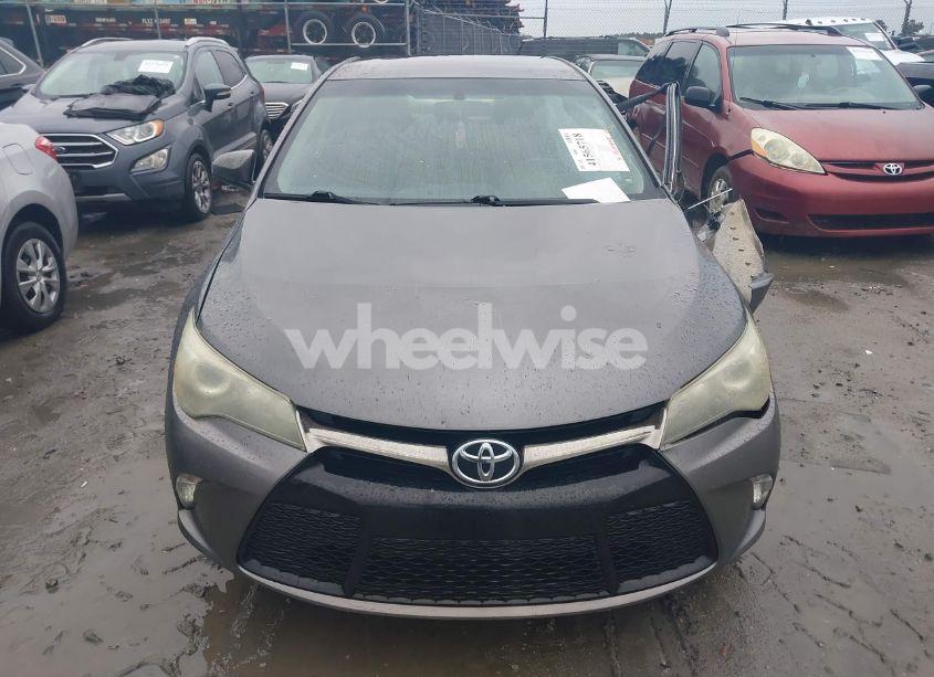 Photo 12 of 2016 Toyota Camry SE (VIN 4T1BF1FK4GU184301)