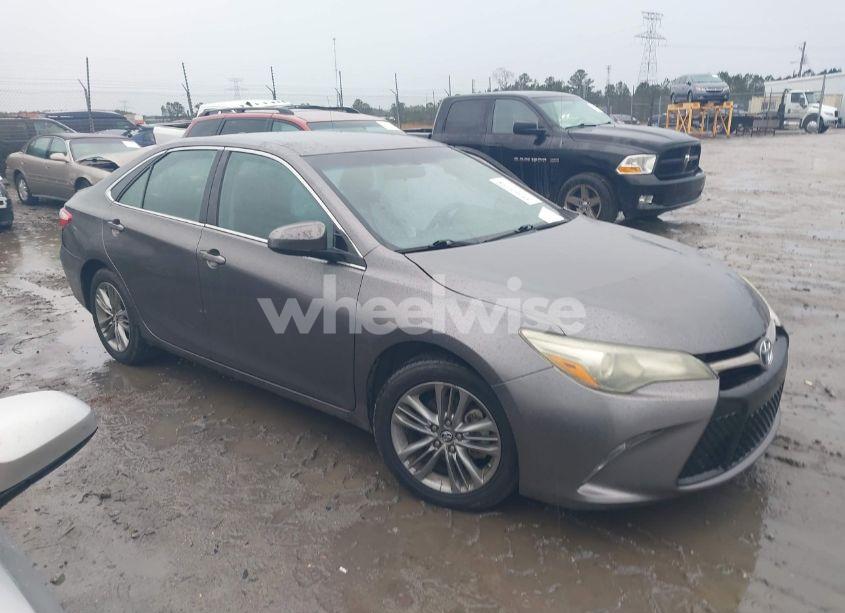 Photo 13 of 2016 Toyota Camry SE (VIN 4T1BF1FK4GU184301)