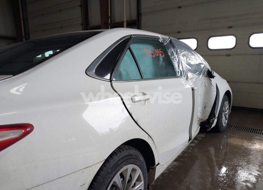 Photo 18 of 2016 Toyota Camry LE (VIN 4T1BF1FK4GU185271)