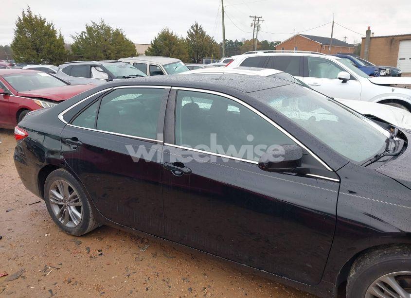 Photo 13 of 2016 Toyota Camry SE (VIN 4T1BF1FK4GU202943)