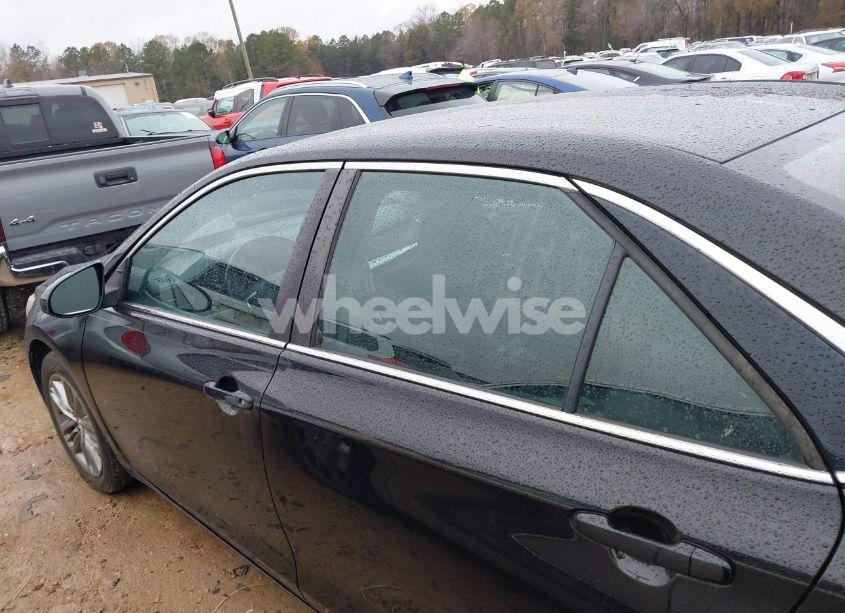 Photo 14 of 2016 Toyota Camry SE (VIN 4T1BF1FK4GU202943)