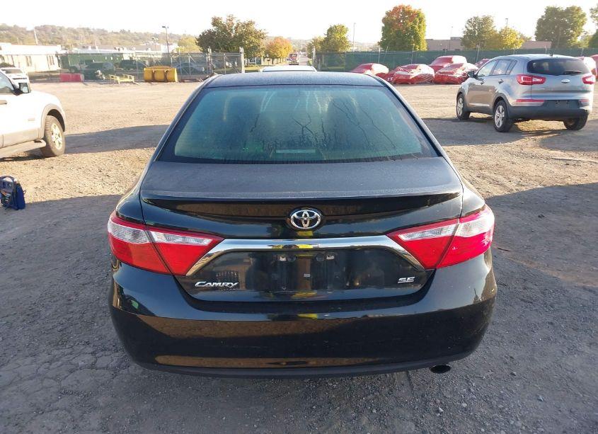 Photo 16 of 2016 Toyota Camry SE (VIN 4T1BF1FK4GU203901)