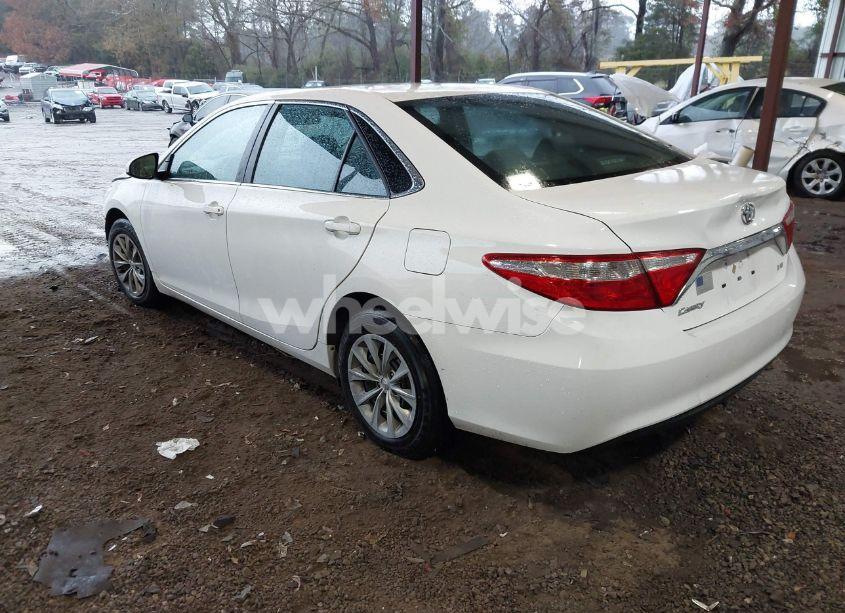Photo 3 of 2016 Toyota Camry LE (VIN 4T1BF1FK4GU217278)