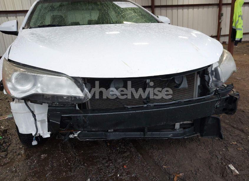 Photo 6 of 2016 Toyota Camry LE (VIN 4T1BF1FK4GU217278)