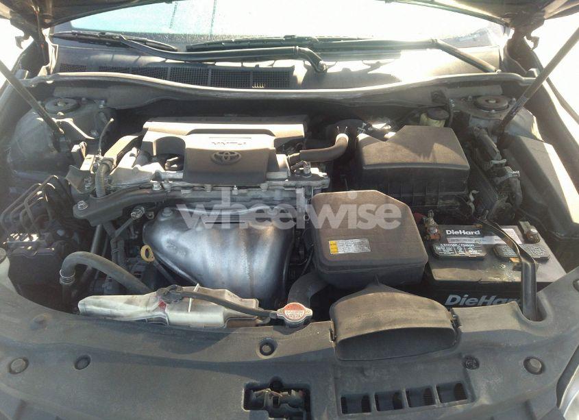 Photo 10 of 2016 Toyota Camry SE (VIN 4T1BF1FK4GU226210)