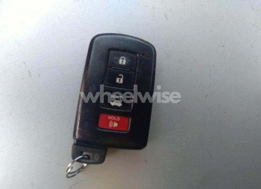 Photo 11 of 2016 Toyota Camry SE (VIN 4T1BF1FK4GU226210)