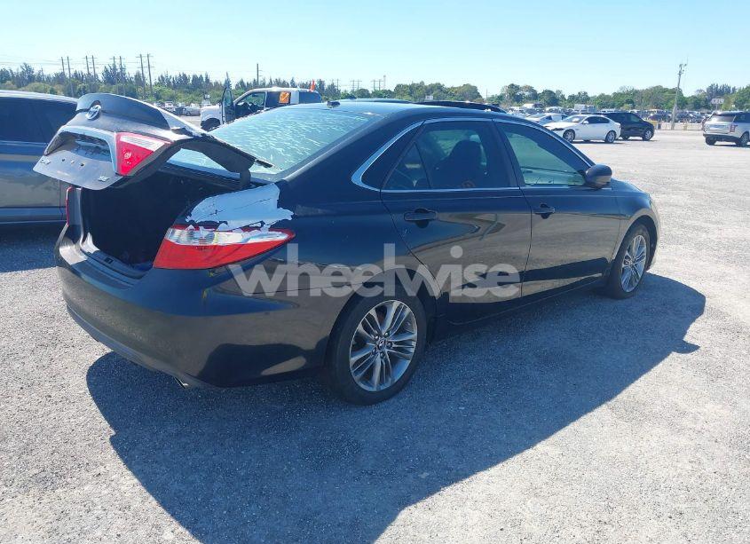 Photo 4 of 2016 Toyota Camry SE (VIN 4T1BF1FK4GU226210)