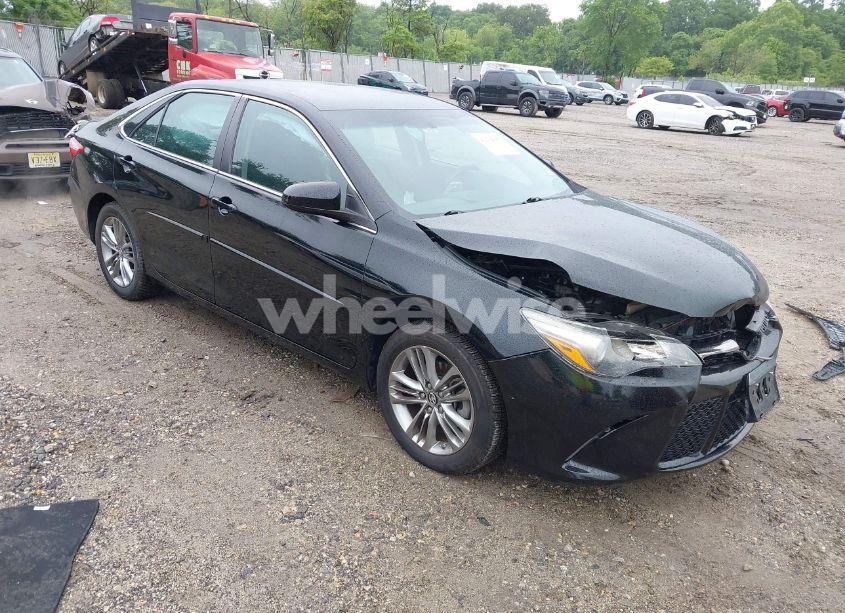 2016 Toyota Camry LE/SE/XLE/XSE (VIN 4T1BF1FK4GU235019) main photo
