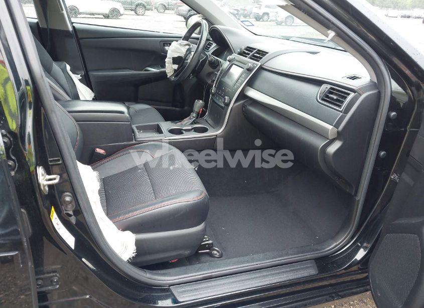 Photo 5 of 2016 Toyota Camry LE/SE/XLE/XSE (VIN 4T1BF1FK4GU235019)