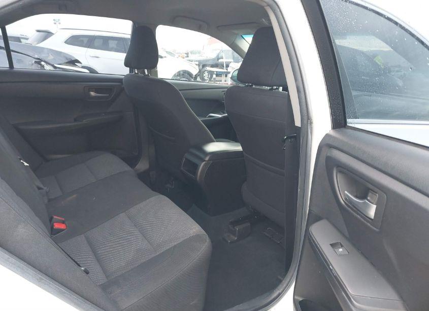 Photo 8 of 2016 Toyota Camry LE (VIN 4T1BF1FK4GU247266)