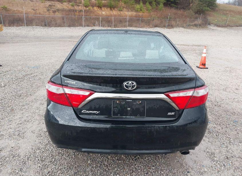 Photo 17 of 2016 Toyota Camry SE (VIN 4T1BF1FK4GU258588)
